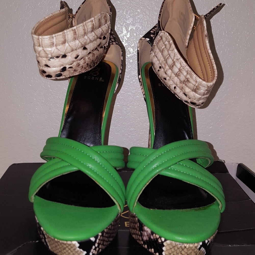 Shoedazzle stilettos